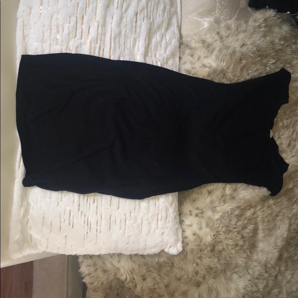Black simple side boob dress